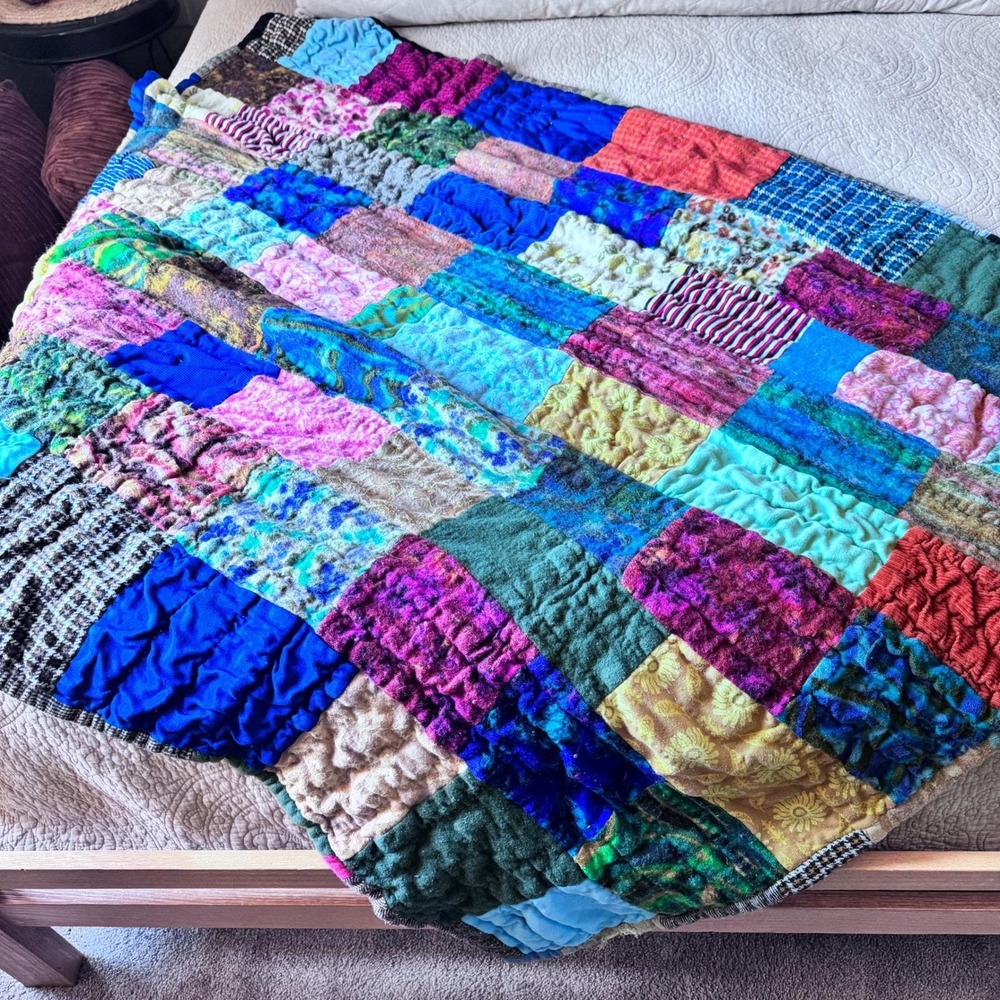 Patchwork Quilt Unique Vintage Handmade Blanket‎ Cozy Bohemian Eclectic Colorful - Picture 4 of 15